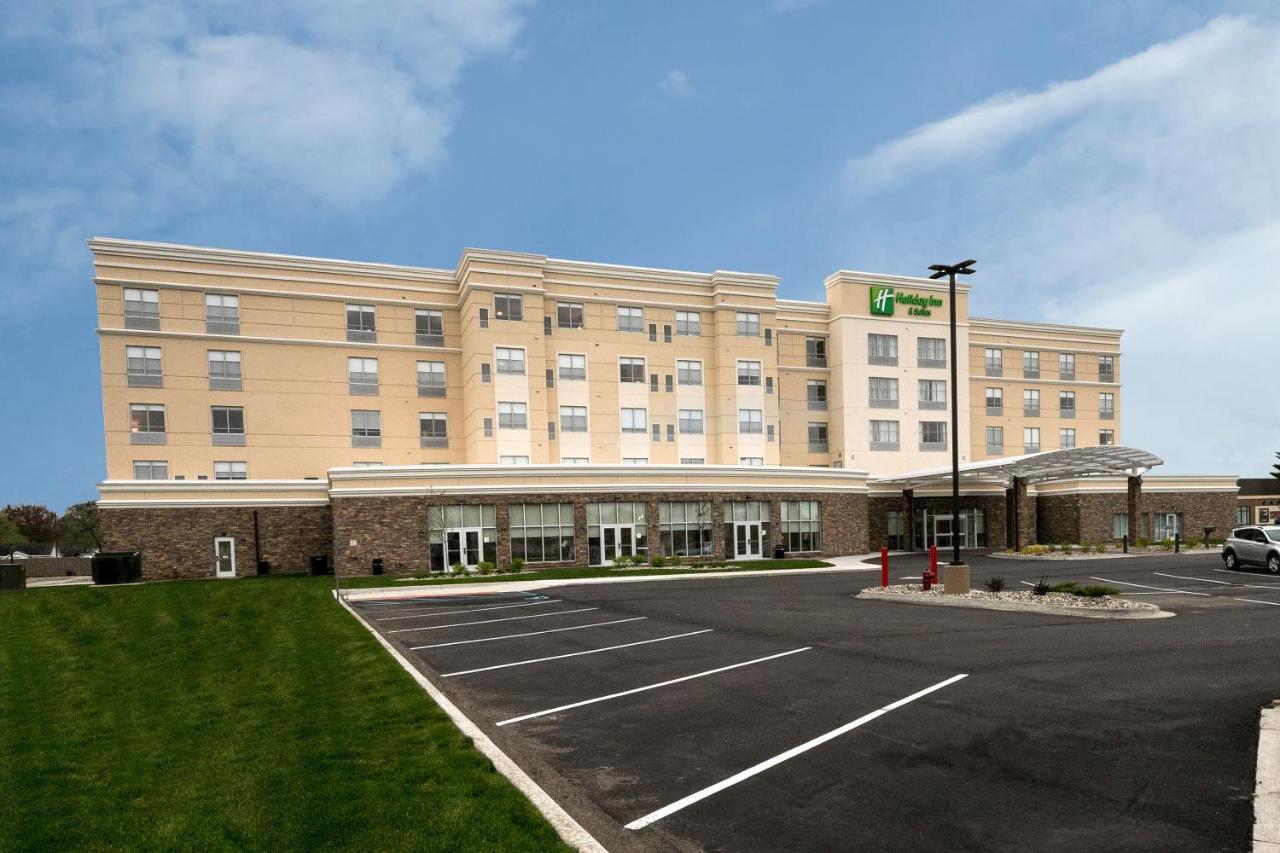 Holiday Inn & Suites Detroit - Troy By Ihg Buitenkant foto