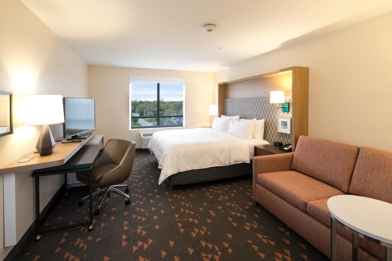 Holiday Inn & Suites Detroit - Troy By Ihg Buitenkant foto