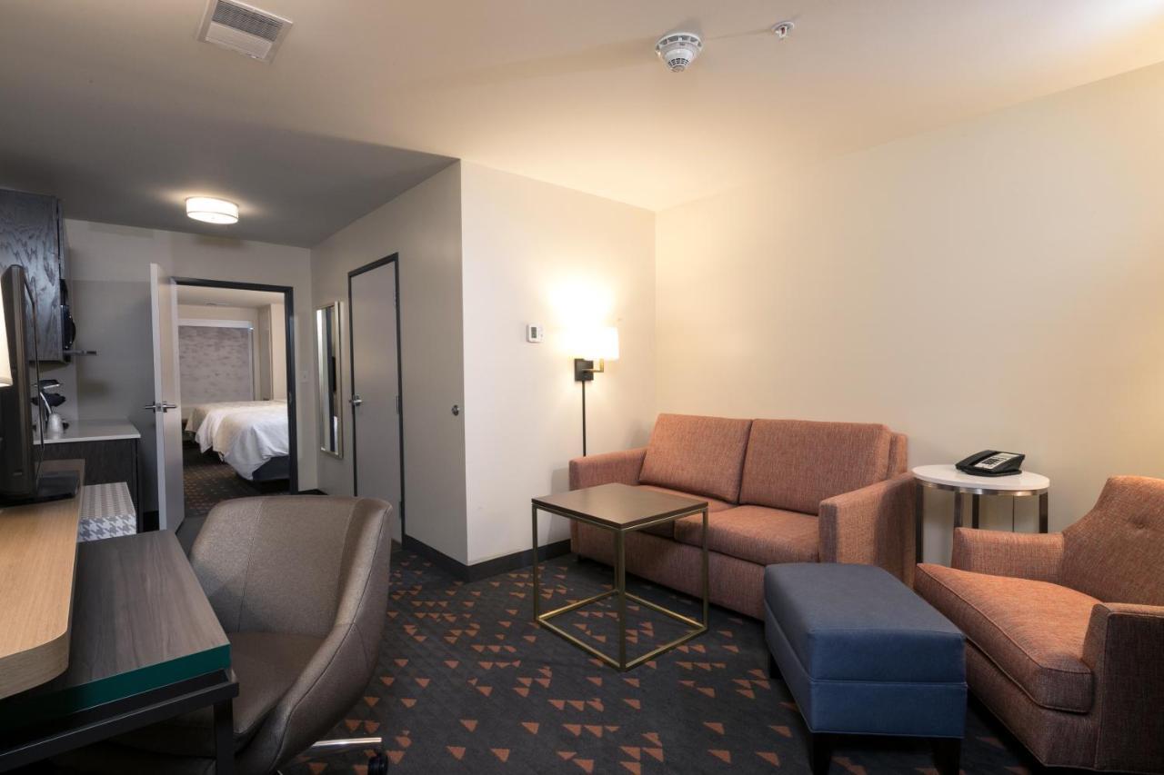 Holiday Inn & Suites Detroit - Troy By Ihg Buitenkant foto