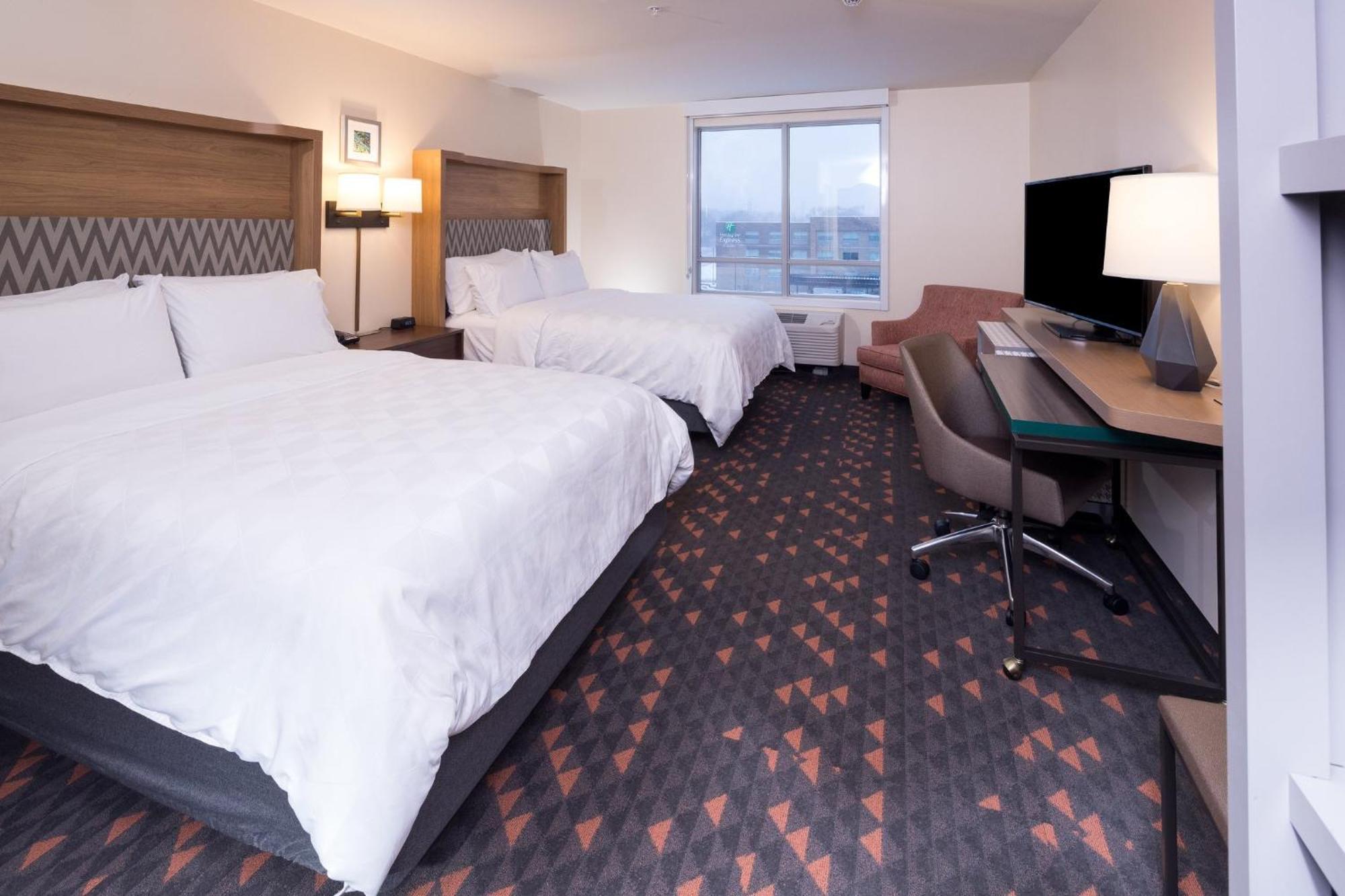 Holiday Inn & Suites Detroit - Troy By Ihg Buitenkant foto