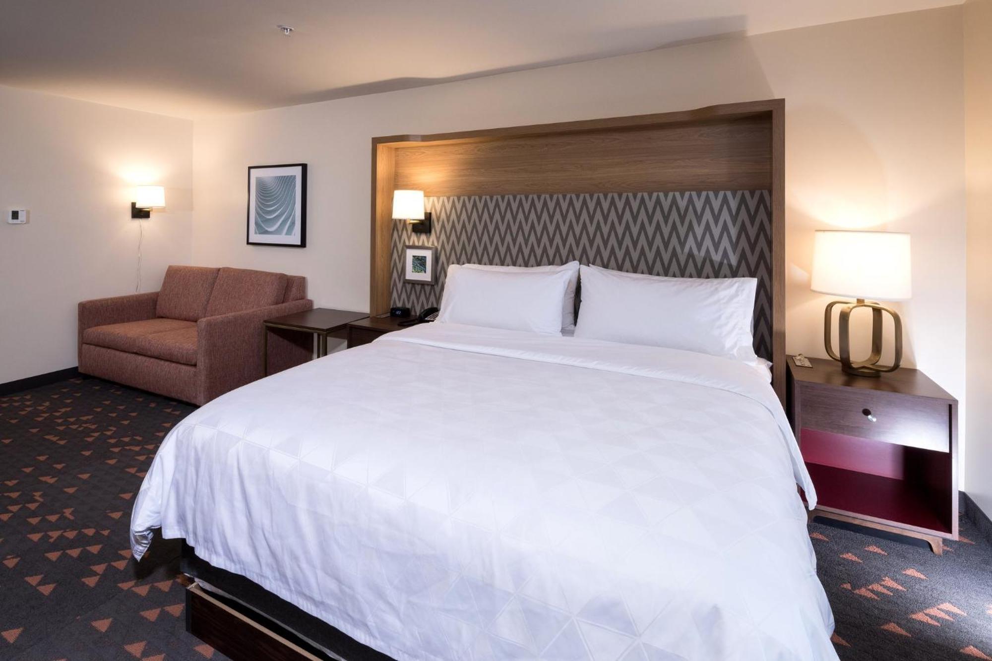 Holiday Inn & Suites Detroit - Troy By Ihg Buitenkant foto